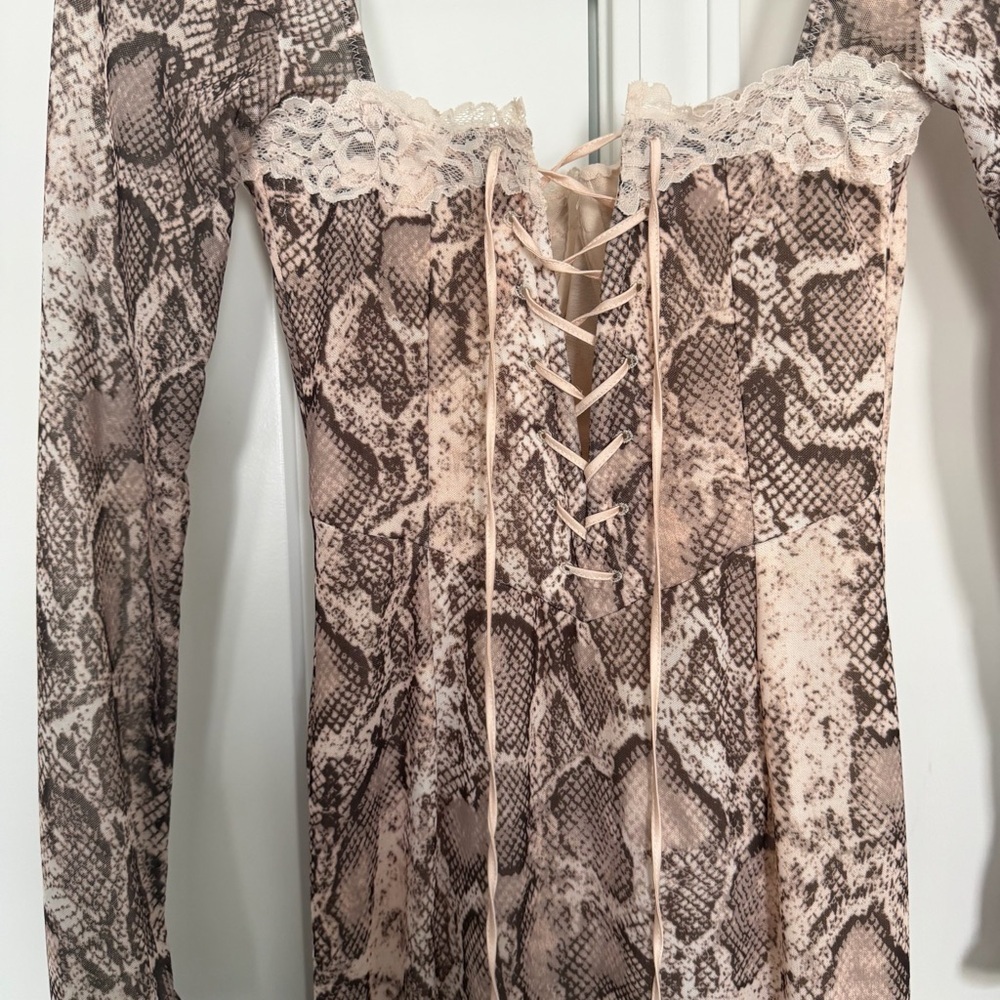 House of CB Seraphina Snake Print Corset Dress - Picture 7 of 10